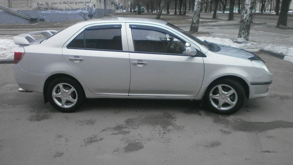 Geely MK Дароботаний китаєць з 1.6 2
