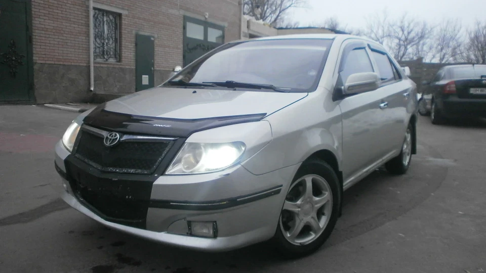 Geely MK Дароботаний китаєць з 1.6 4