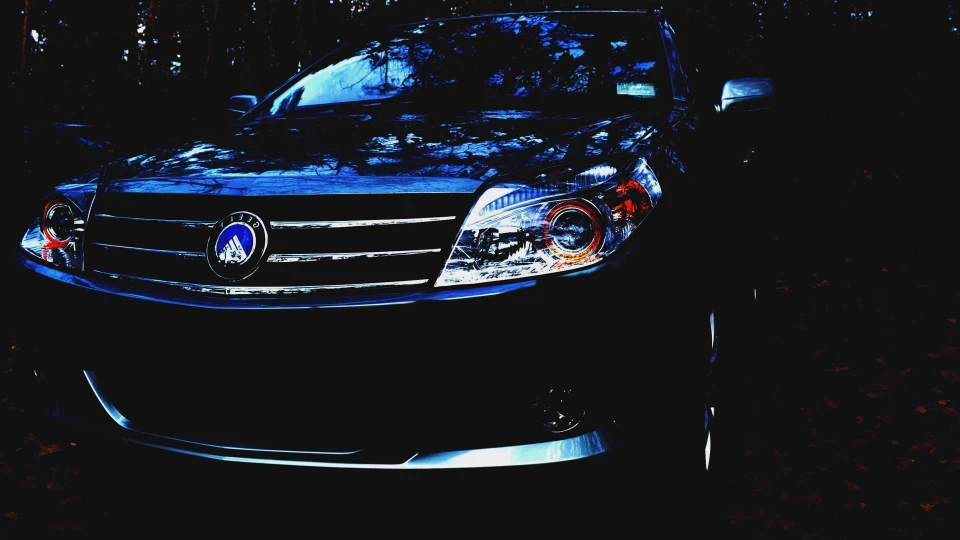 Geely MK Джулік)