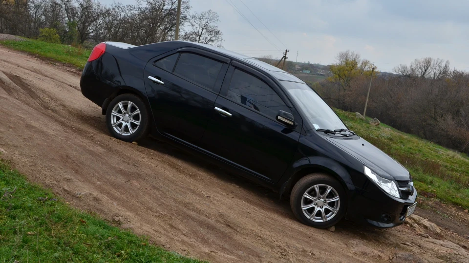 Geely MK Geevolution GT 5