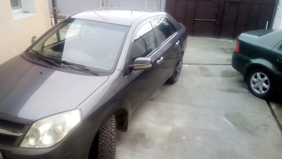 Geely MK машинка для коханої 4