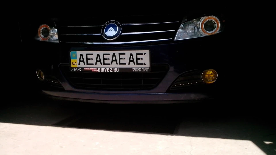 Geely MK МК-2; 1.5л 5