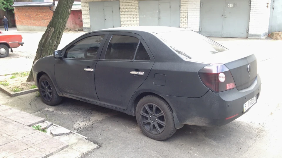 Geely MK пленка карбон 2