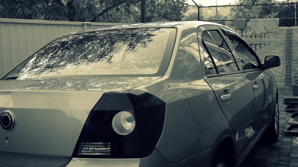 Geely MK сріблястий металік 1.5