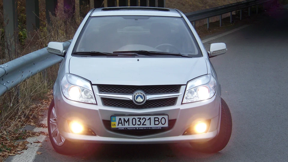 Geely MK сірий Geelyk 2