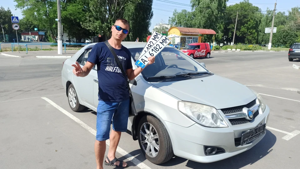Geely MK Сірий 2