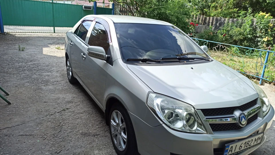 Geely MK Сірий 3
