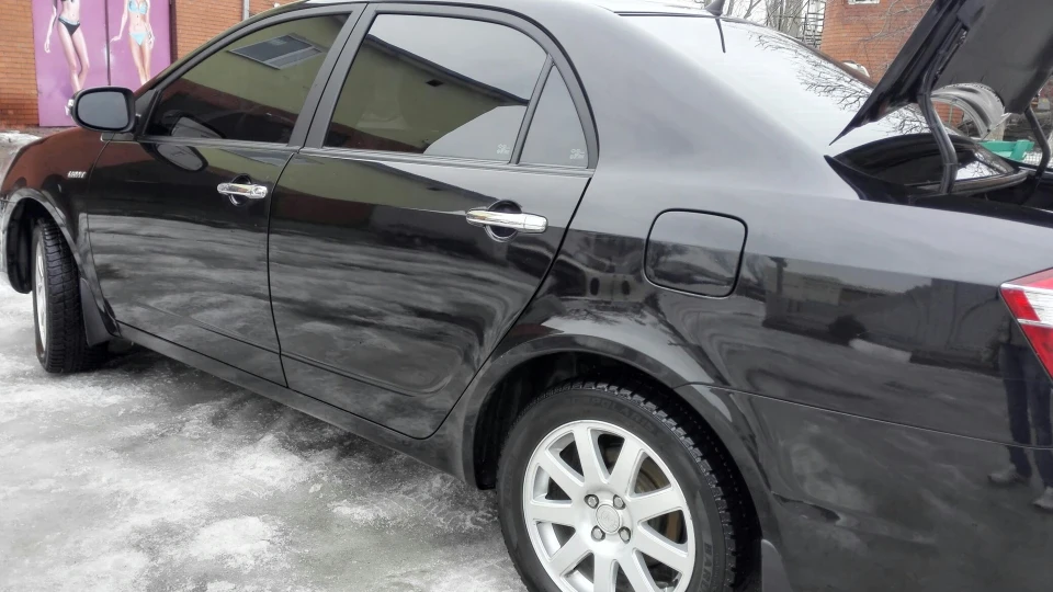 Geely SL 2