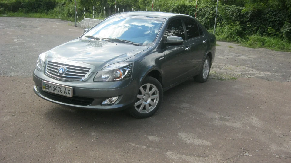 Geely SL 2