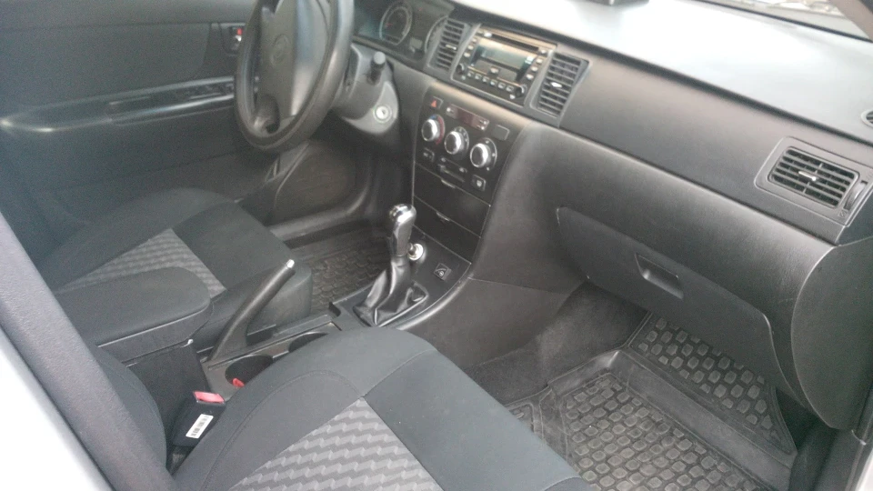 Geely SL 4