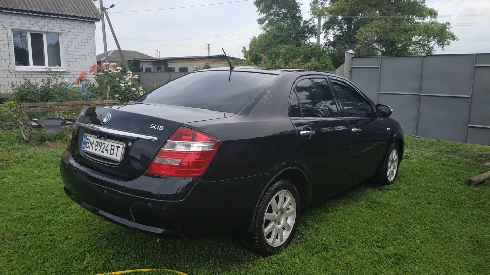 Geely SL ЖУЛЯ