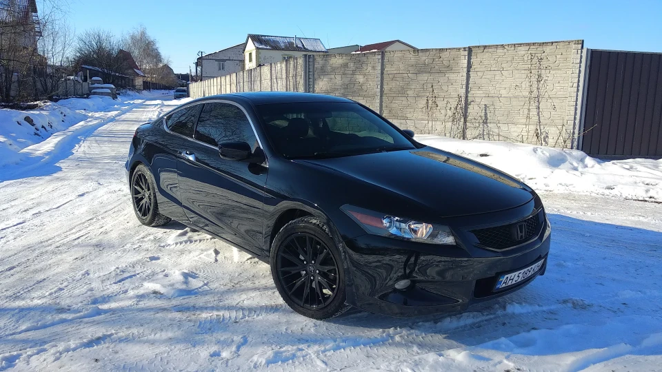 Honda Accord Coupe 3