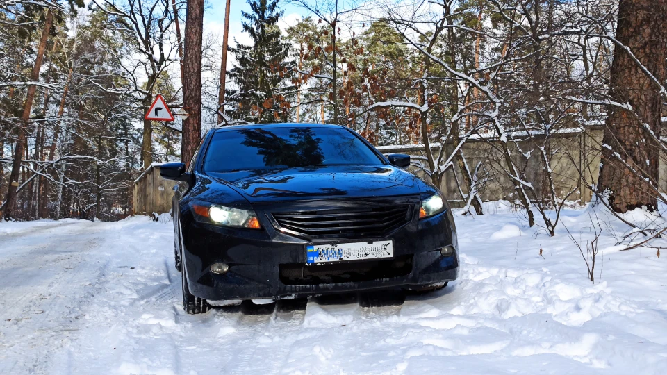 Honda Accord Coupe 3
