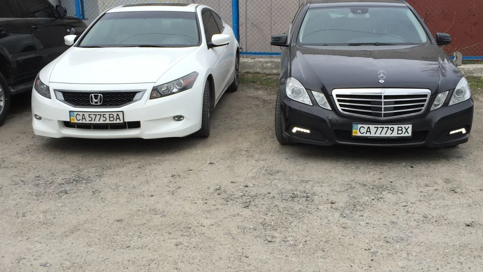 Honda Accord Coupe 4