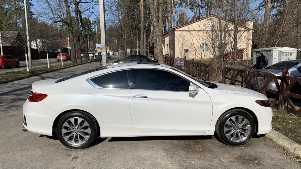 Honda Accord Coupe 2
