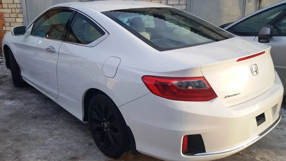 Honda Accord Coupe 2