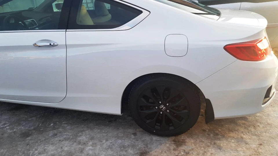 Honda Accord Coupe 3