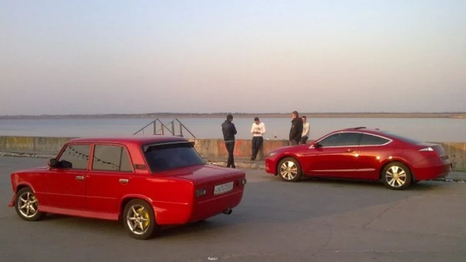 Honda Accord Coupe 4