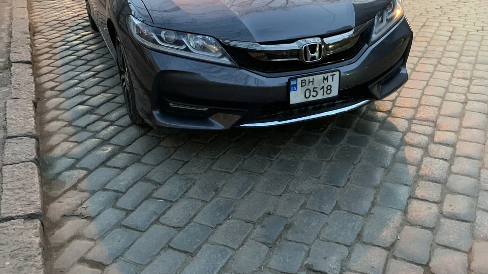 Honda Accord Coupe 5