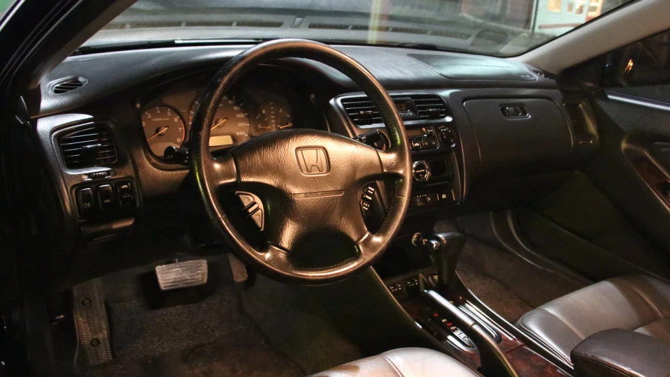 Honda Accord Coupe 5