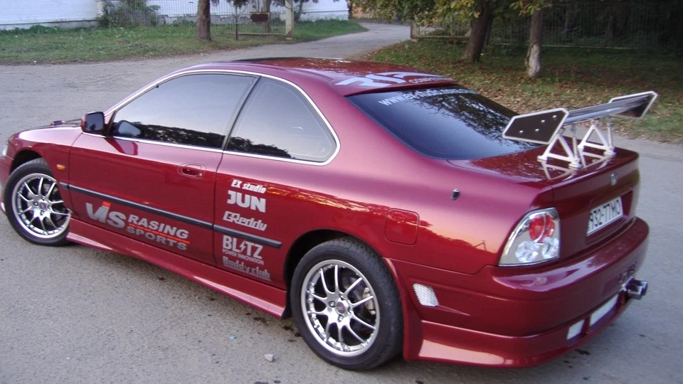 Honda Accord Coupe 4
