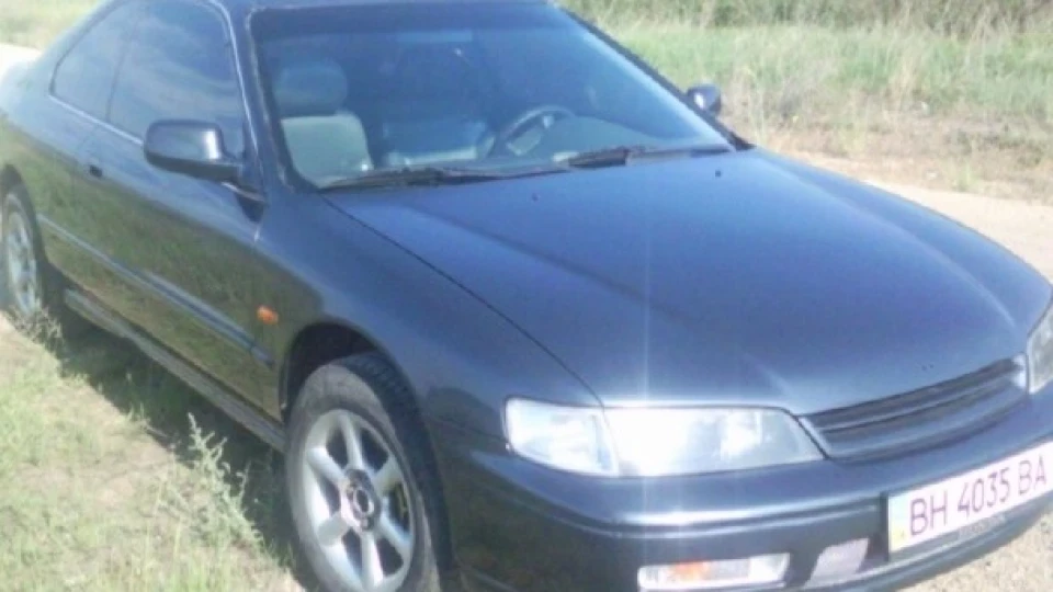 Honda Accord Coupe 2.2 . 4