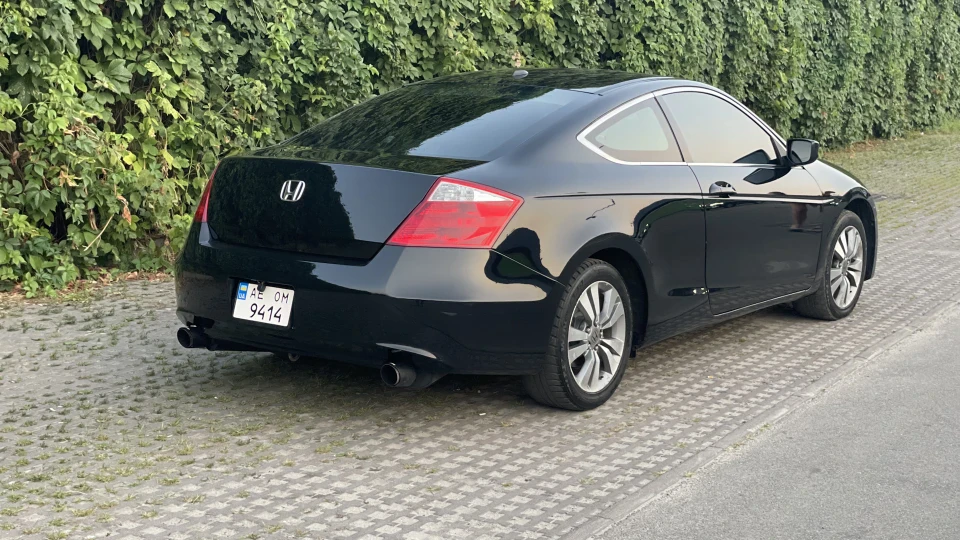 Honda Accord Coupe 2.4 VTEC 5