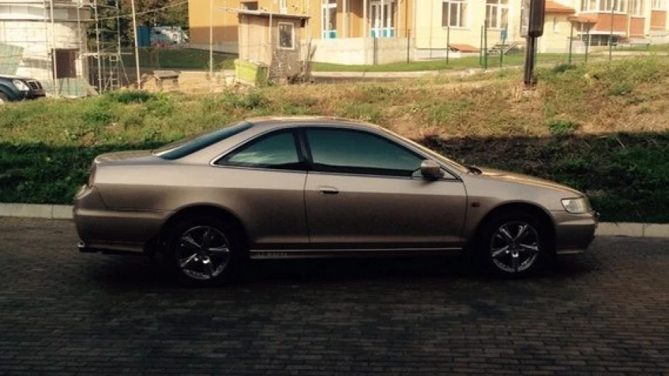 Honda Accord Coupe 3.0 V6 2