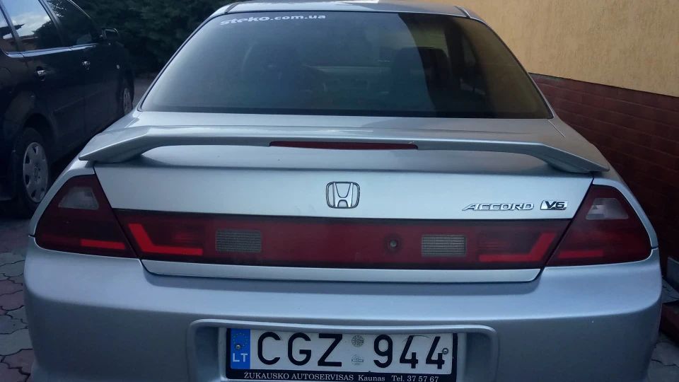 Honda Accord Coupe 3.0 v6 3