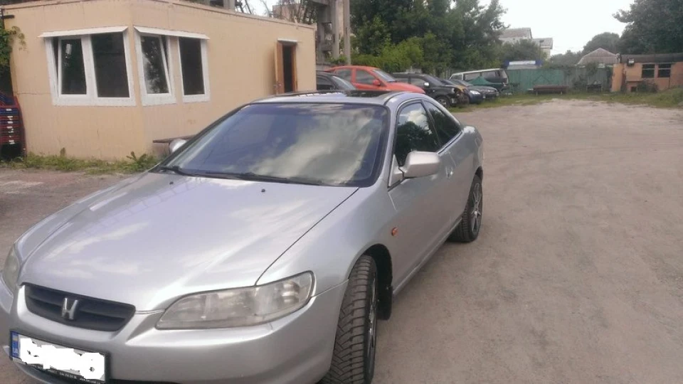 Honda Accord Coupe 3.0 VTEC 2