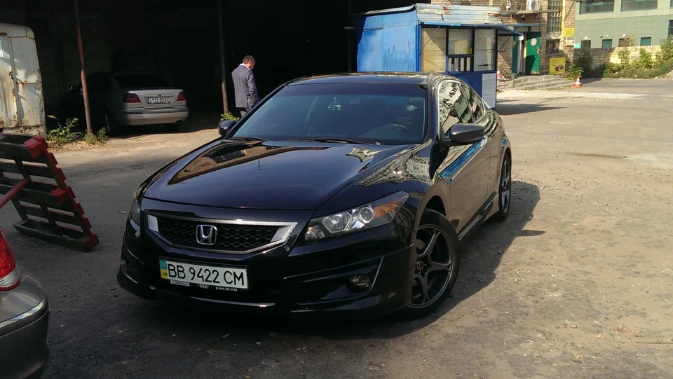 Honda Accord Coupe 3.5 V6 MT 5