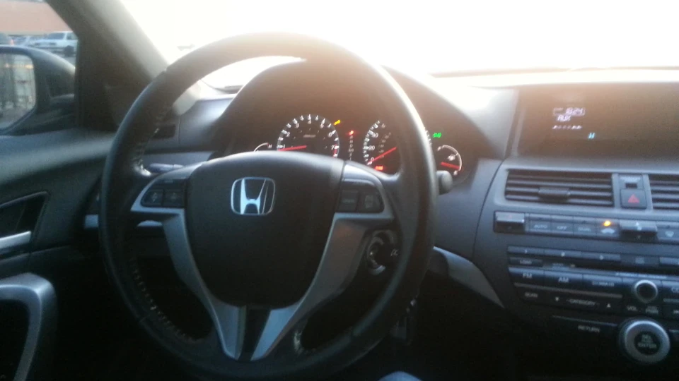 Honda Accord Coupe чорний металік, 3.5 5