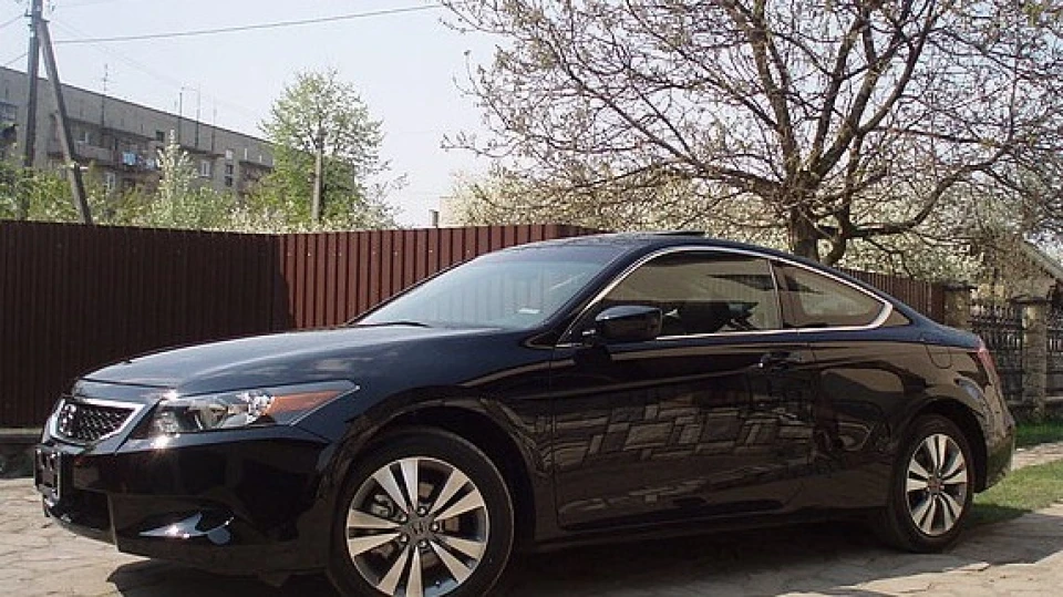 Honda Accord Coupe Cupebla 5