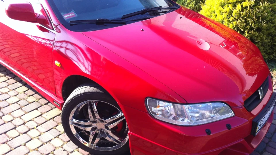 Honda Accord Coupe Red Glitter 4
