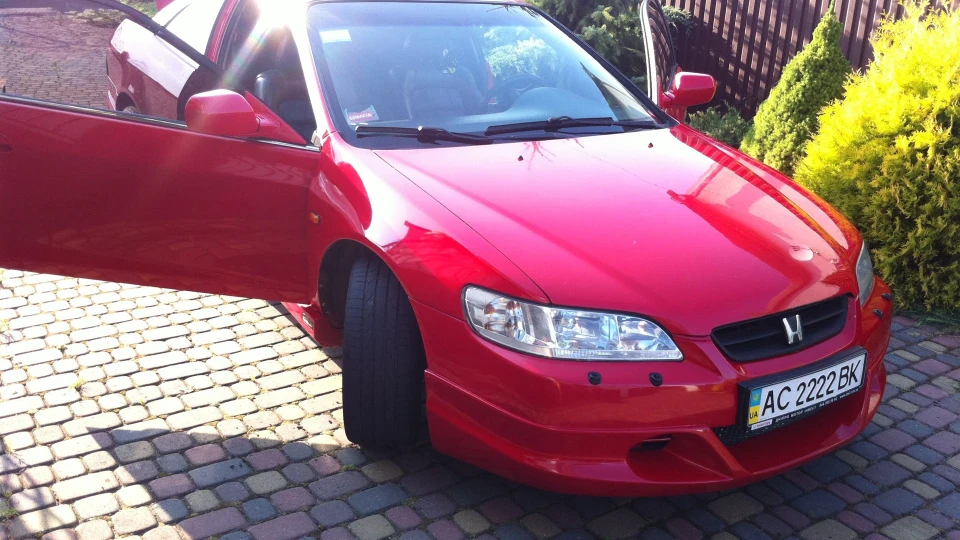 Honda Accord Coupe Red Glitter 5