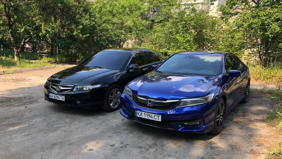 Honda Accord Coupe Touring 2
