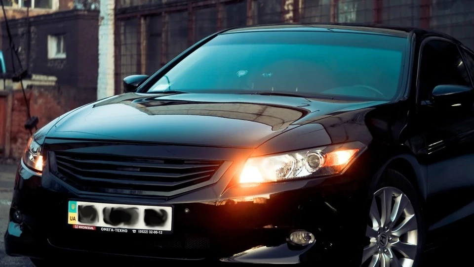 Honda Accord Coupe Вузькоока Пантера ) 2