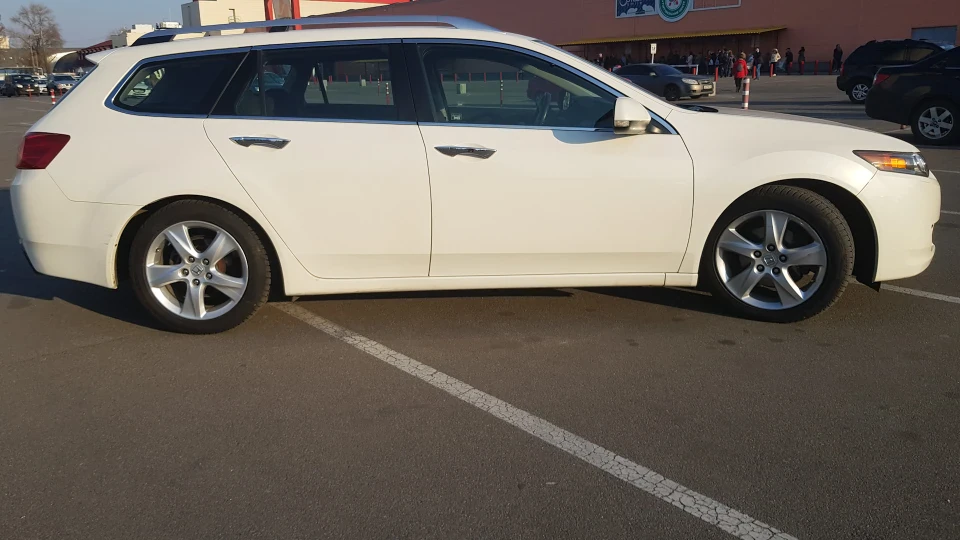 Honda Accord Wagon Білий пароплав 3