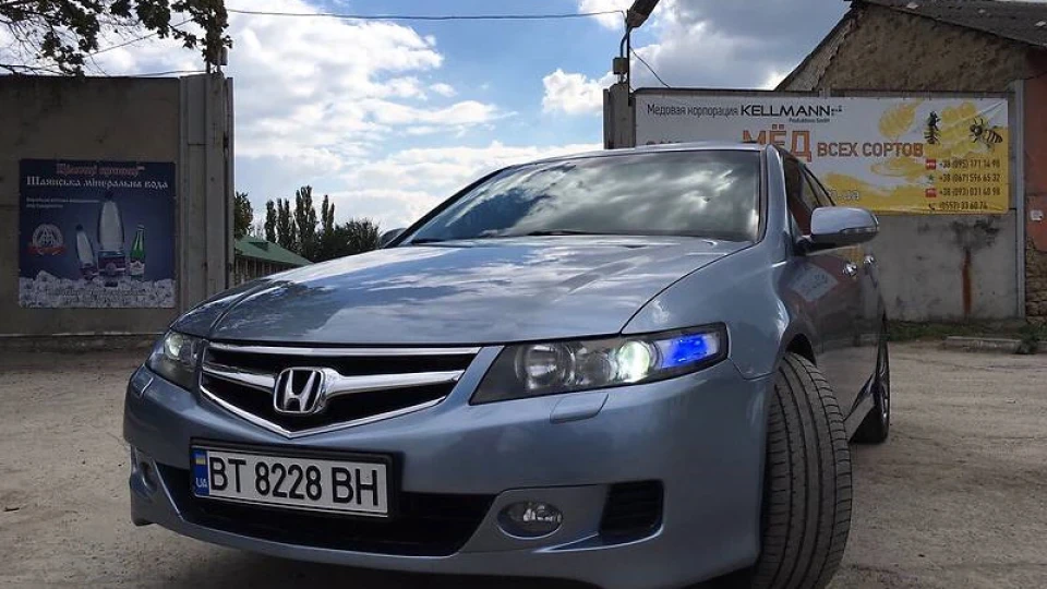 Honda Accord 4