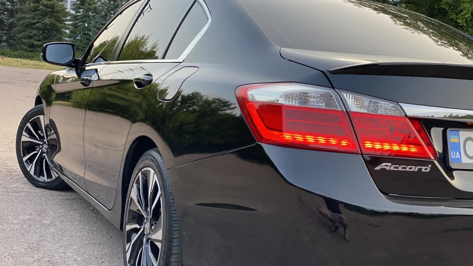 Honda Accord 2
