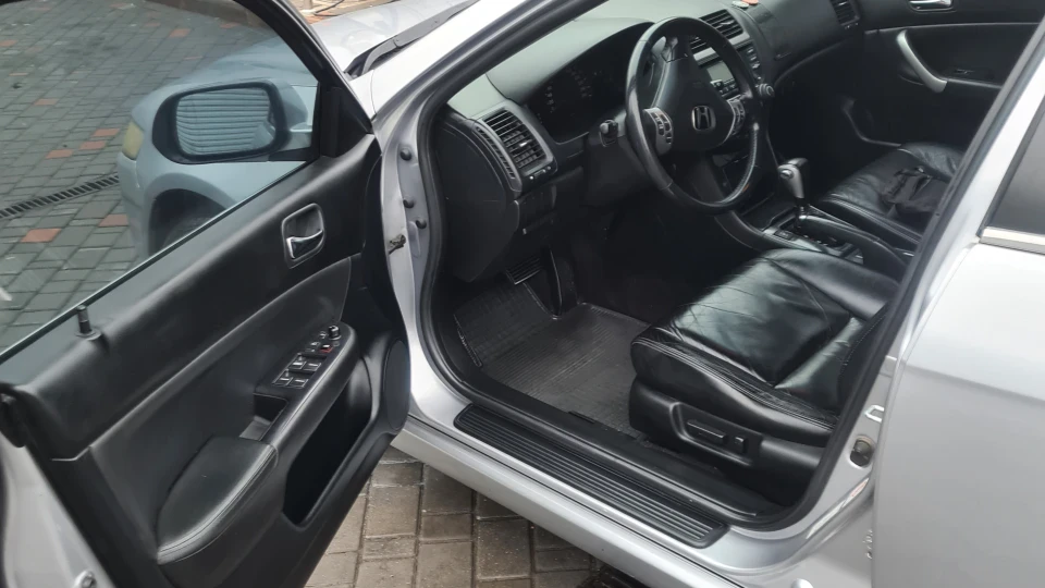 Honda Accord 2