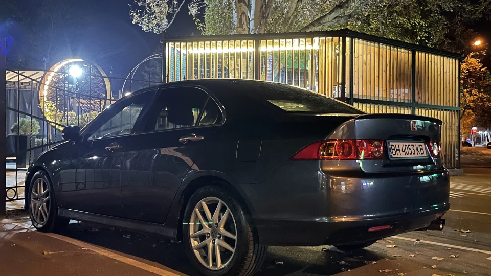 Honda Accord 2