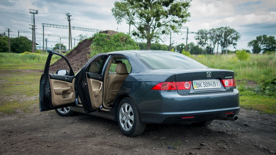 Honda Accord 2