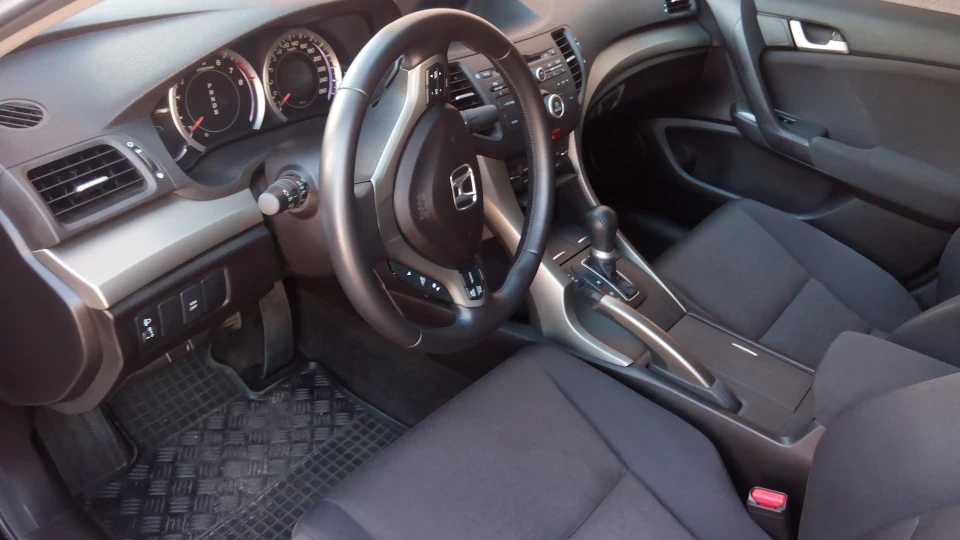 Honda Accord 2