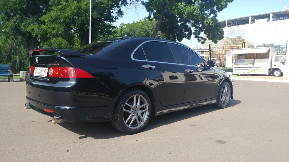 Honda Accord 4