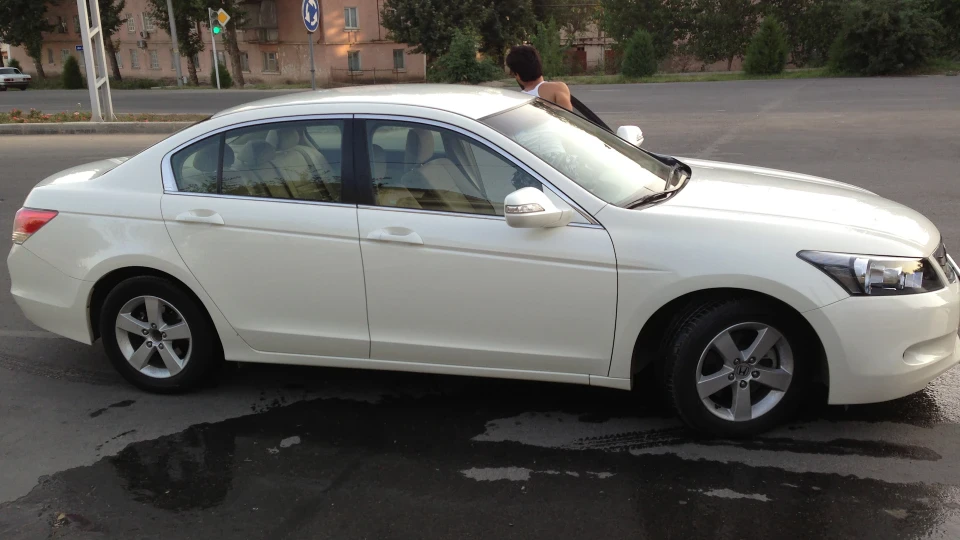 Honda Accord 2