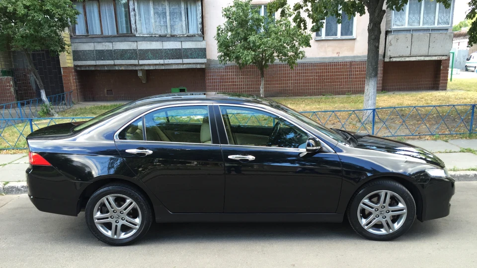 Honda Accord 4