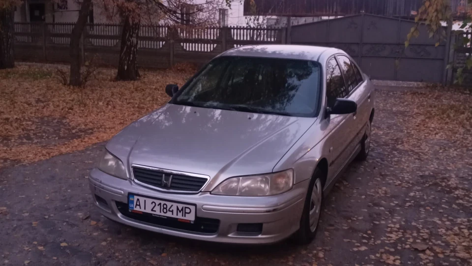 Honda Accord 1.8 ls