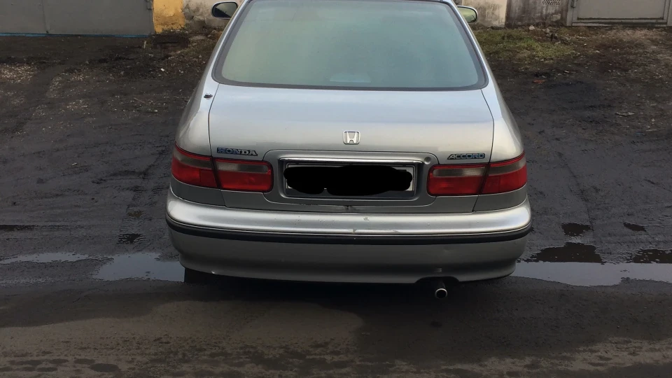 Honda Accord 1.8 принадність 115 коней 2