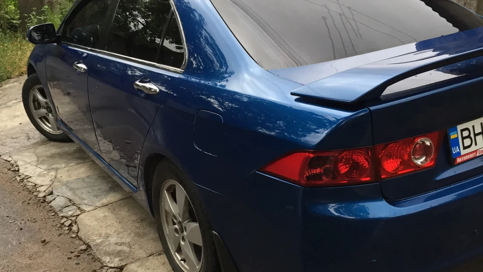 Honda Accord 2.0 бензин 2